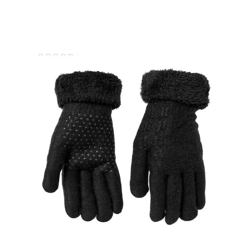 Cozy Cabin  Warm Scarf And Gloves Set Women's! So Soft! NWT!